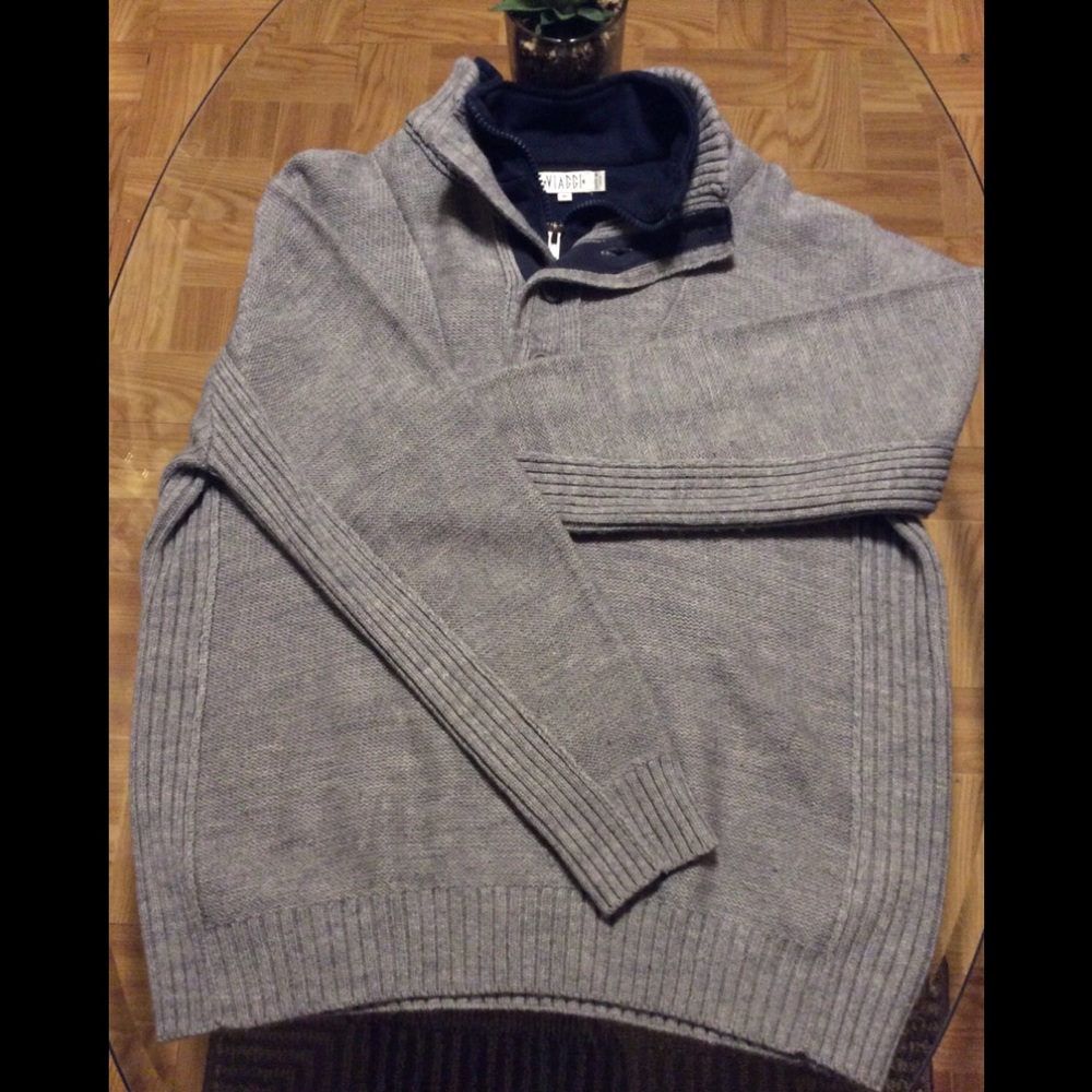 VlAGGl men’s sweater XL